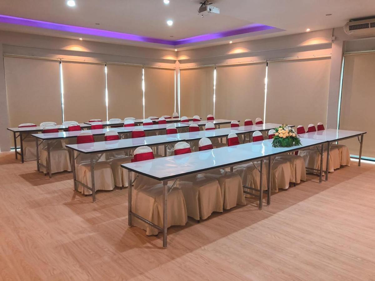 The Chevalley Beach Resort Сатун Екстер'єр фото