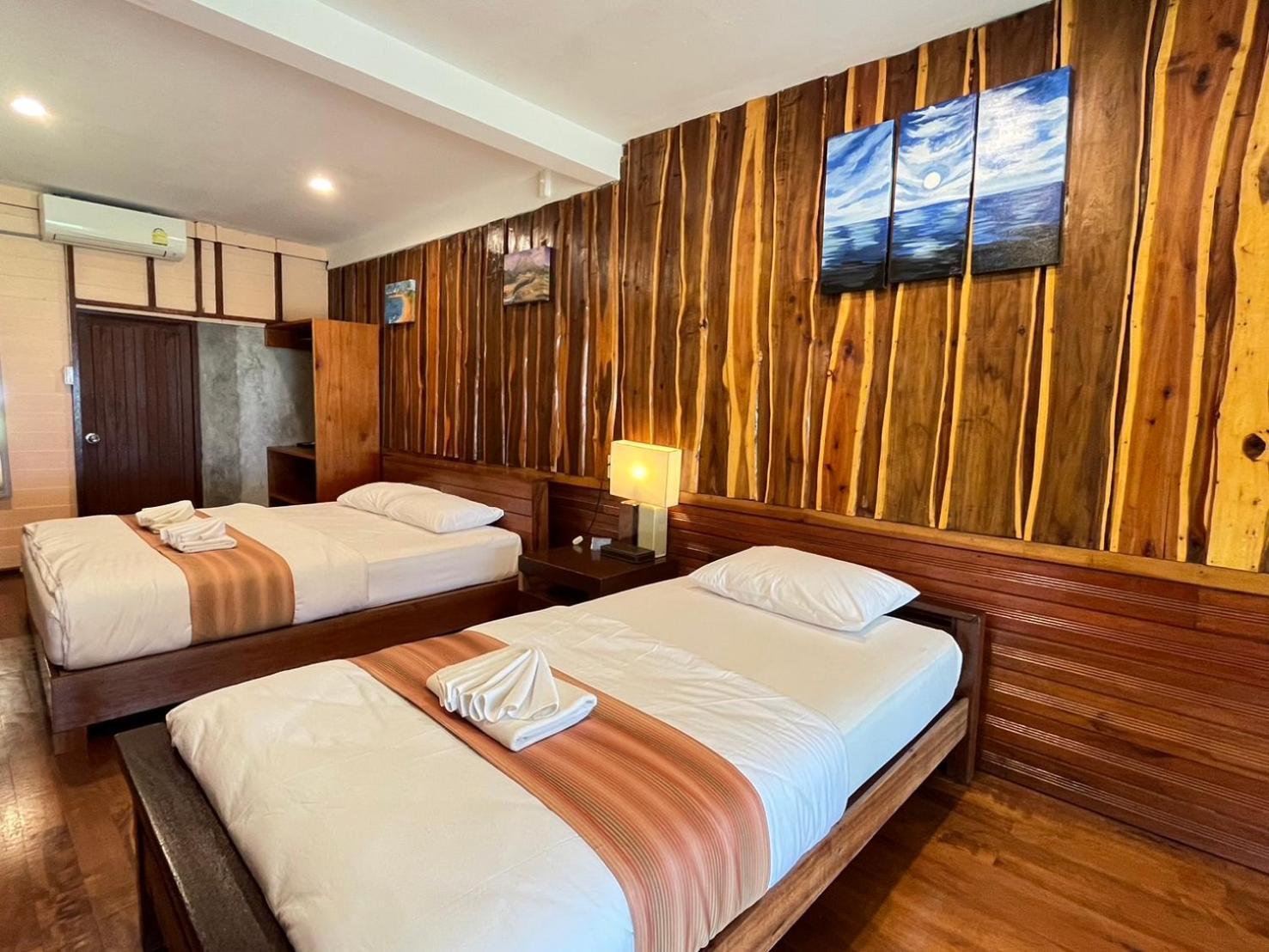 The Chevalley Beach Resort Сатун Екстер'єр фото